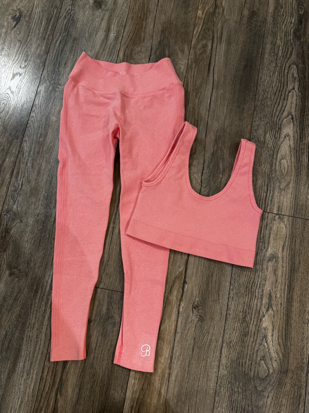 Bombshell Sportswear Coral Pink Ribbed Seamless Leggings & Sports Bra Set